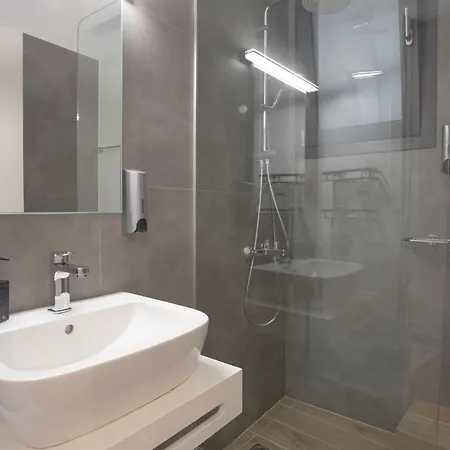 Aonia Luxurious Modern Boutique * Chalkida