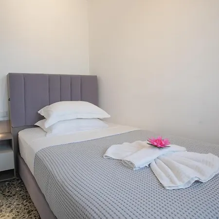 Aonia Luxurious Modern Boutique Διαμέρισμα *