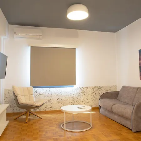 Διαμέρισμα Aonia Luxurious Modern Boutique