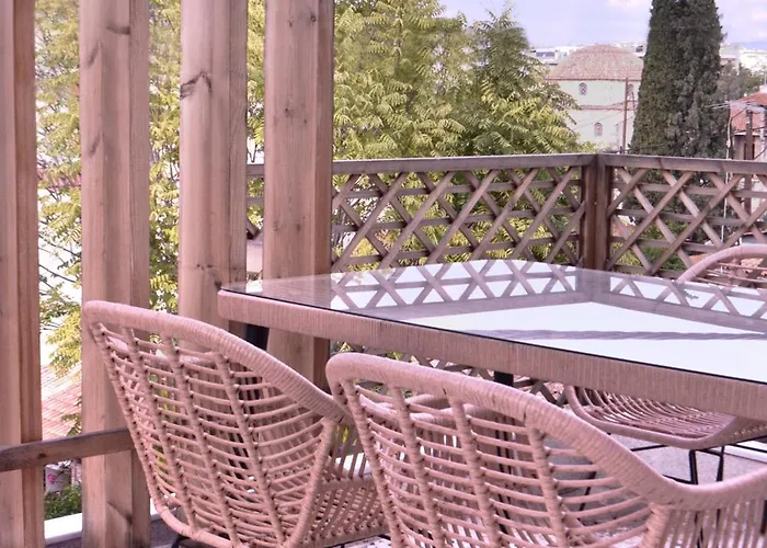 Aonia Luxurious Modern Boutique Apartment Chalkida