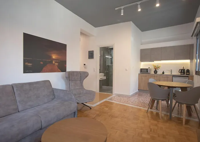 Aonia Luxurious Modern Boutique Apartment