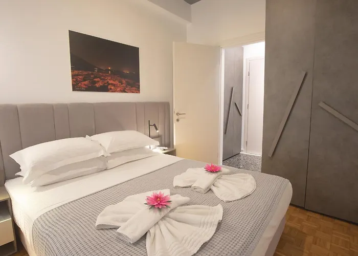 Apartment Aonia Luxurious Modern Boutique